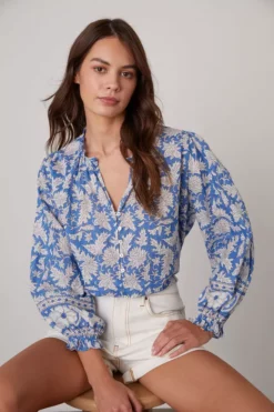 Velvet By Graham & Spencer MIKAYLA BUTTON-UP PRINTED BLOUSE Womens 23 Velvet By Graham & Spencer MIKAYLA BUTTON-UP PRINTED BLOUSE Womens