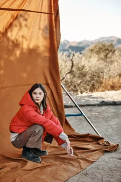 Velvet By Graham & Spencer RAYLIN CROPPED PUFFER JACKET Womens