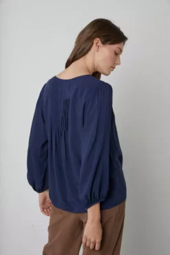 Velvet By Graham & Spencer ELIZA HALF PLACKET BLOUSE