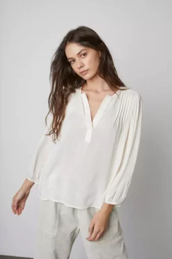 Velvet By Graham & Spencer ELIZA HALF PLACKET BLOUSE