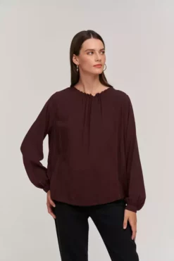 Velvet By Graham & Spencer Womens GINGER CHALLIS NECK TIE TOP