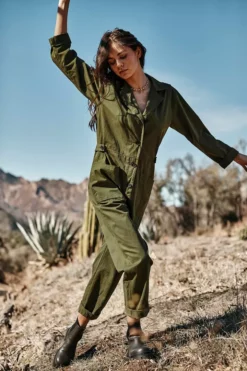 Velvet By Graham & Spencer KENLEY SANDED COTTON TWILL JUMPSUIT