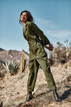 Velvet By Graham & Spencer KENLEY SANDED COTTON TWILL JUMPSUIT