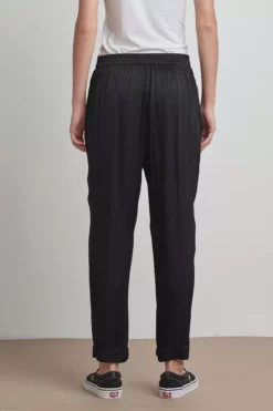 Velvet By Graham & Spencer HILLARY SATIN VISCOSE PLEATED PANT