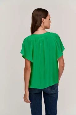 Velvet By Graham & Spencer LORENA V-NECK BLOUSE Womens