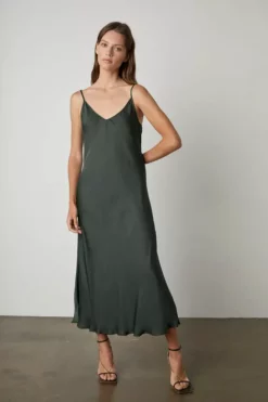Velvet By Graham & Spencer POPPY SLIP DRESS
