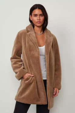 Velvet By Graham & Spencer TRISHELLE LUX SHERPA OVERSIZED COAT Womens