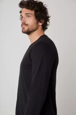 Velvet By Graham & Spencer KAI CREW NECK TEE