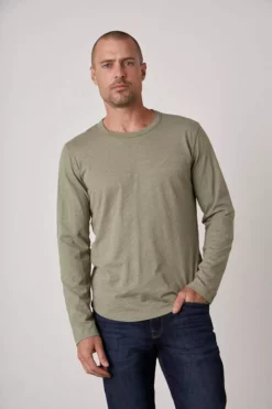 Velvet By Graham & Spencer KAI CREW NECK TEE