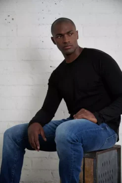 Velvet By Graham & Spencer KAI CREW NECK TEE