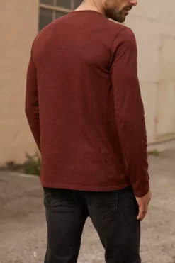 Velvet By Graham & Spencer SIMEON RAW EDGE COTTON SLUB TEE