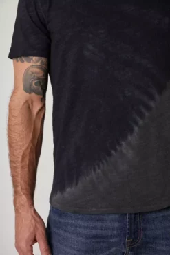 Velvet By Graham & Spencer Mens FABIAN SLUB TIE DYE TEE