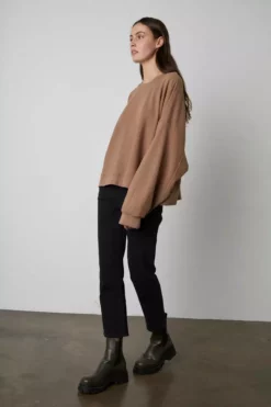 Velvet By Graham & Spencer MARGOT OVERSIZED SWEATSHIRT 6 Velvet By Graham & Spencer MARGOT OVERSIZED SWEATSHIRT