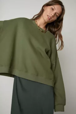 Velvet By Graham & Spencer MARGOT OVERSIZED SWEATSHIRT Womens