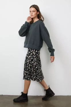 Velvet By Graham & Spencer NELLA OVERSIZED SWEATSHIRT
