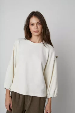 Velvet By Graham & Spencer PRIYA PUFF SLEEVE SWEATSHIRT Womens