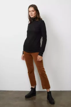 Velvet By Graham & Spencer CANDACE CORDUROY HIGH RISE CROP JEAN Womens 16 Velvet By Graham & Spencer CANDACE CORDUROY HIGH RISE CROP JEAN Womens