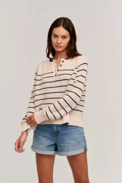 Velvet By Graham & Spencer KIERRA HENLEY SWEATER Womens