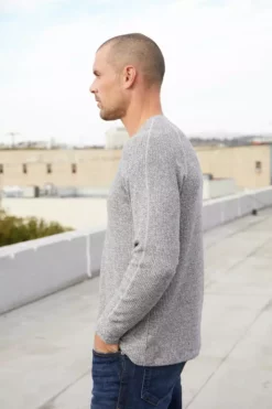 Velvet By Graham & Spencer ANTHONY THERMAL HENLEY Mens