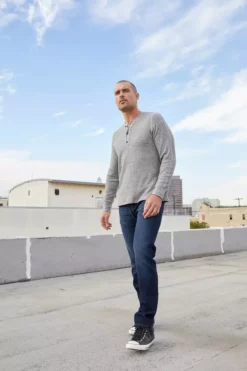 Velvet By Graham & Spencer ANTHONY THERMAL HENLEY Mens