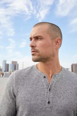 Velvet By Graham & Spencer ANTHONY THERMAL HENLEY Mens