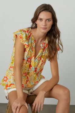 Velvet By Graham & Spencer CANDACE RUFFLE SLEEVE PRINTED TOP Womens 22 Velvet By Graham & Spencer CANDACE RUFFLE SLEEVE PRINTED TOP Womens