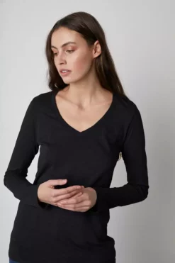 Velvet By Graham & Spencer BLAIRE ORIGINAL SLUB TEE