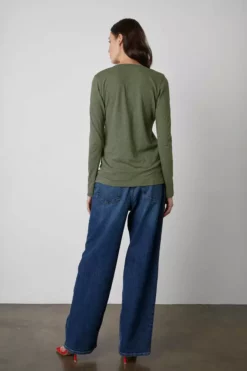 Velvet By Graham & Spencer BLAIRE ORIGINAL SLUB TEE Womens