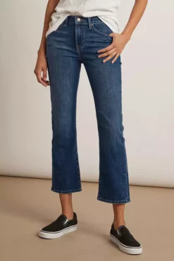 Velvet By Graham & Spencer Womens KATE HIGH RISE CROP JEAN