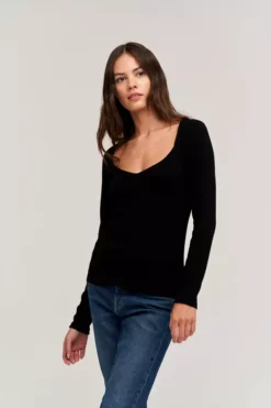 Velvet By Graham & Spencer PEPPA VISCOSE RIB TOP Womens