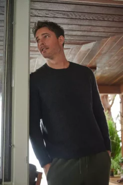 Velvet By Graham & Spencer BIRCH CASHMERE SWEATER Mens