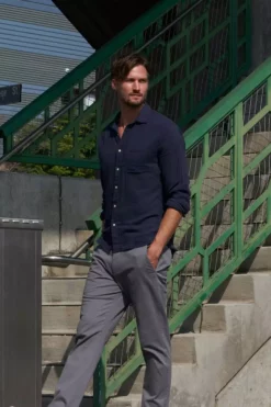 Velvet By Graham & Spencer ELTON COTTON WOVEN BUTTON-UP SHIRT Mens