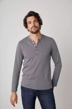Velvet By Graham & Spencer ALVARO COTTON JERSEY HENLEY Mens