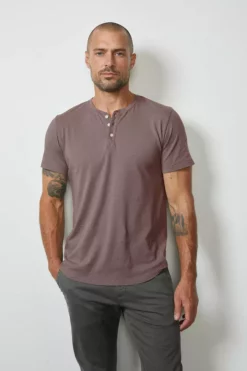 Velvet By Graham & Spencer FULTON SHORT SLEEVE HENLEY
