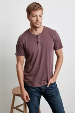 Velvet By Graham & Spencer Mens FULTON SHORT SLEEVE HENLEY