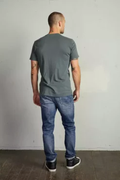 Velvet By Graham & Spencer HOWARD WHISPER CLASSIC CREW NECK TEE