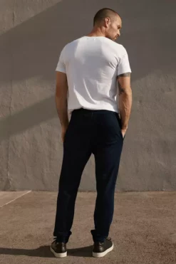 Velvet By Graham & Spencer Mens CROSBY LUXE FLEECE JOGGER 43 Velvet By Graham & Spencer Mens CROSBY LUXE FLEECE JOGGER