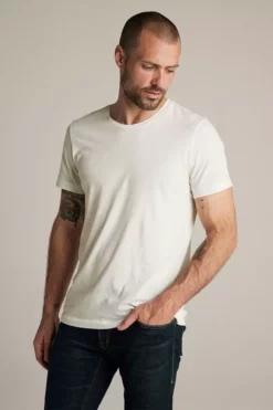 Velvet By Graham & Spencer HOWARD WHISPER CLASSIC CREW NECK TEE Mens