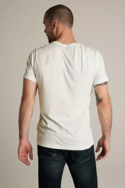 Velvet By Graham & Spencer HOWARD WHISPER CLASSIC CREW NECK TEE Mens