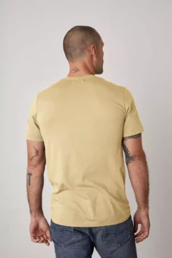 Velvet By Graham & Spencer SAMSEN WHISPER CLASSIC V-NECK TEE Mens