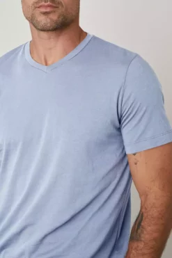 Velvet By Graham & Spencer SAMSEN WHISPER CLASSIC V-NECK TEE Mens