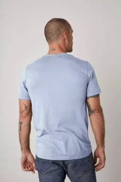 Velvet By Graham & Spencer SAMSEN WHISPER CLASSIC V-NECK TEE Mens