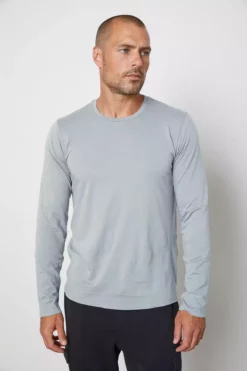 Velvet By Graham & Spencer SKEETER WHISPER CLASSIC CREW NECK TEE Mens