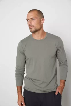 Velvet By Graham & Spencer SKEETER WHISPER CLASSIC CREW NECK TEE