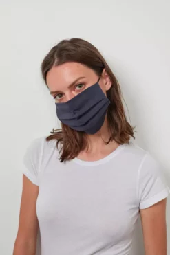 Velvet By Graham & Spencer Womens WINNIE FACE MASK