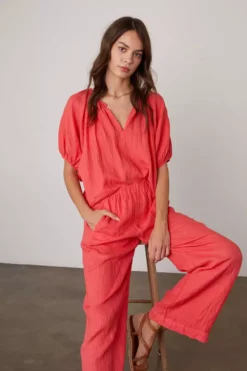 Velvet By Graham & Spencer JANINE PUFF SLEEVE LINEN TOP Womens