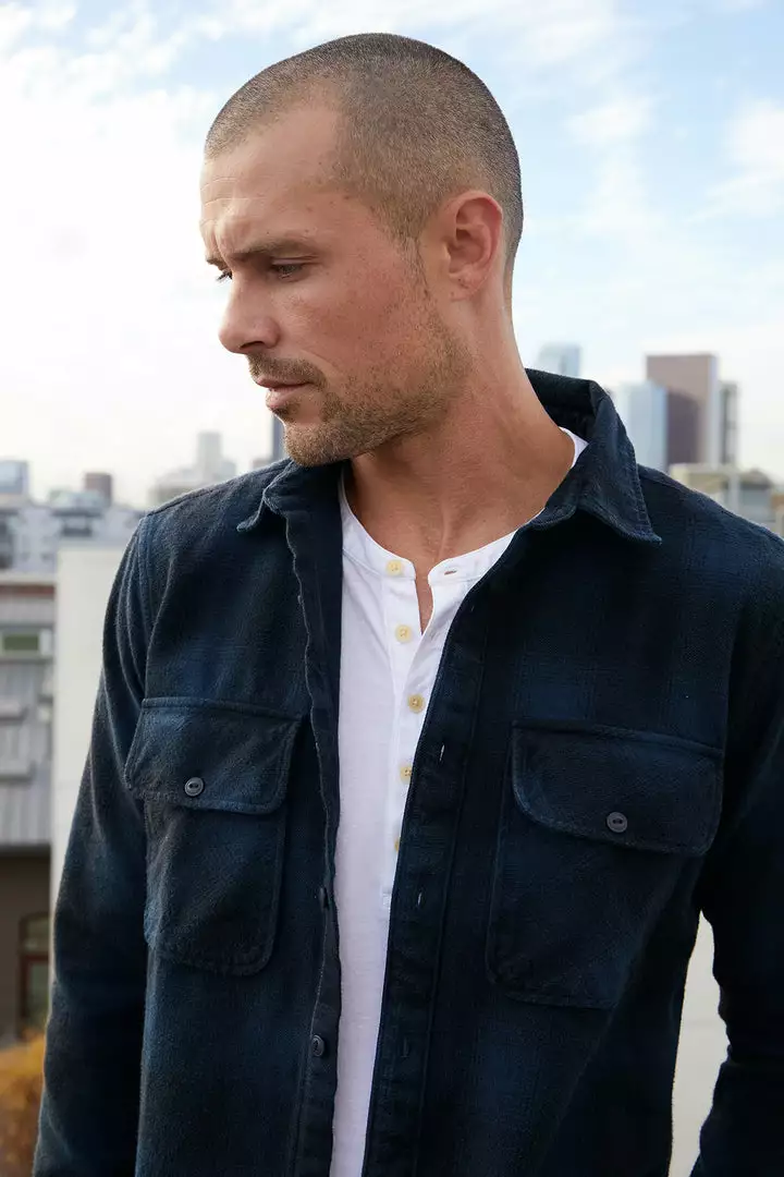 Velvet By Graham & Spencer BRYSON PLAID BUTTON-UP Mens 5 Velvet By Graham & Spencer BRYSON PLAID BUTTON-UP Mens