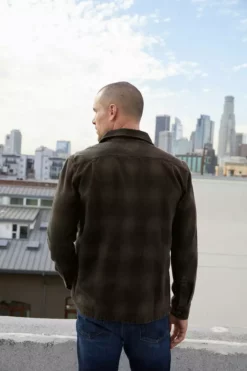 Velvet By Graham & Spencer BRYSON PLAID BUTTON-UP Mens 28 Velvet By Graham & Spencer BRYSON PLAID BUTTON-UP Mens