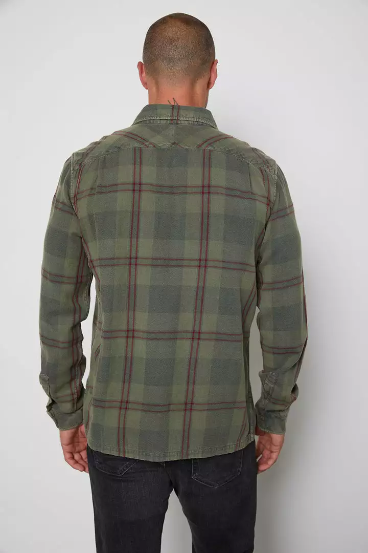 Velvet By Graham & Spencer KIRK PLAID BUTTON-UP SHIRT Mens 8 Velvet By Graham & Spencer KIRK PLAID BUTTON-UP SHIRT Mens