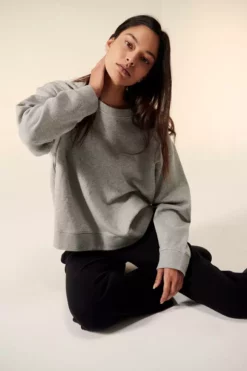 Velvet By Jenny Graham YNEZ SWEATSHIRT Womens